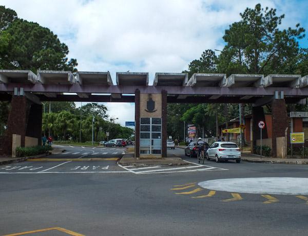 Entrada Sul da UFJF - por Welison Oliveira
