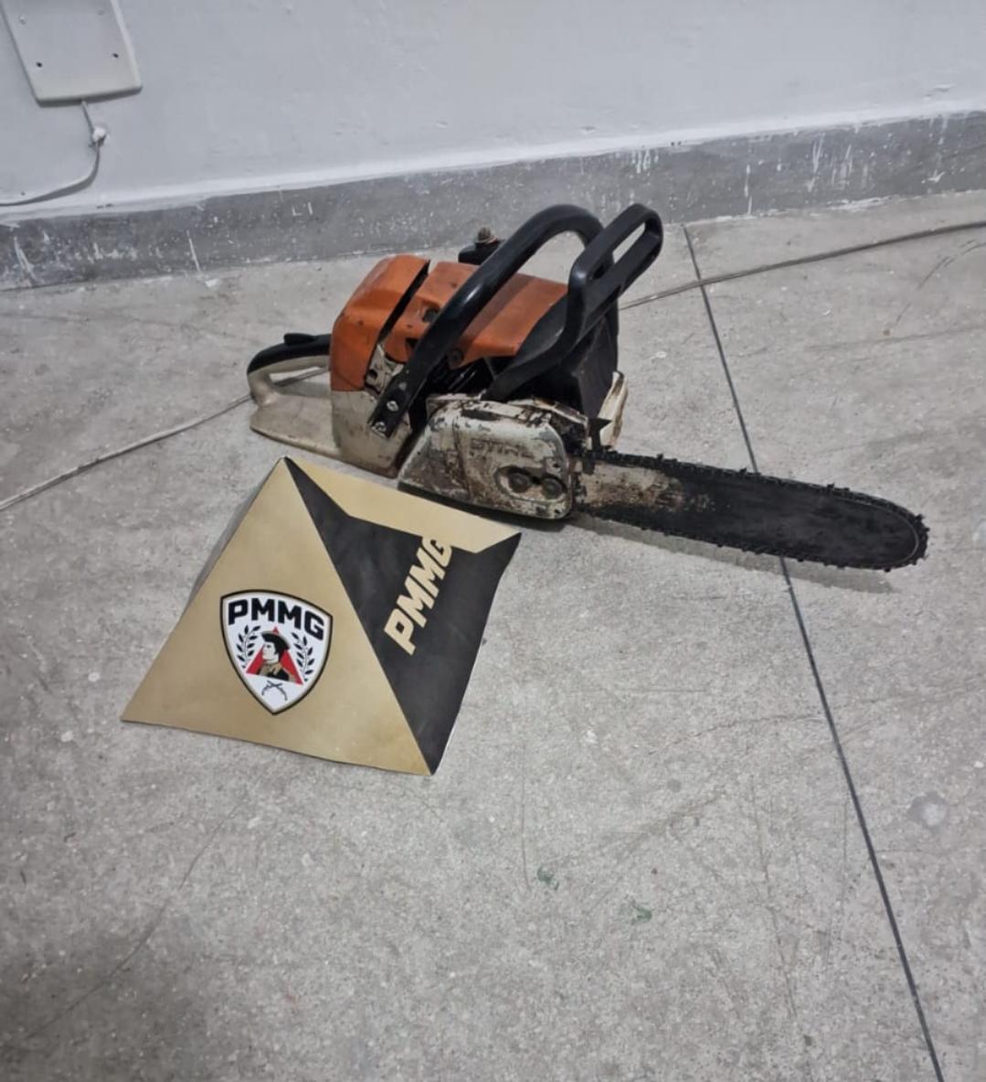 Homem é preso durante fiscalização ambiental em área rural de Santos Dumont