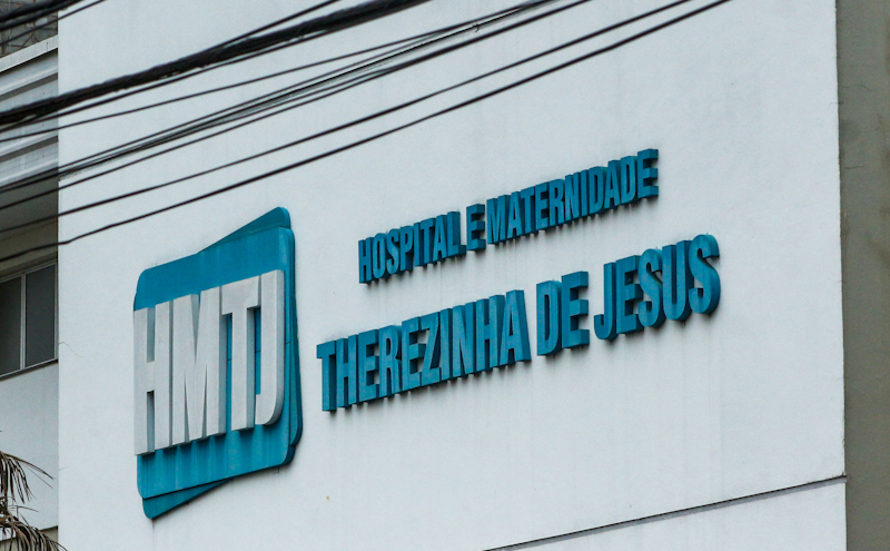 Hospital e Maternidade Therezinha de Jesus (HTMJ) - por Joâo Gabriel