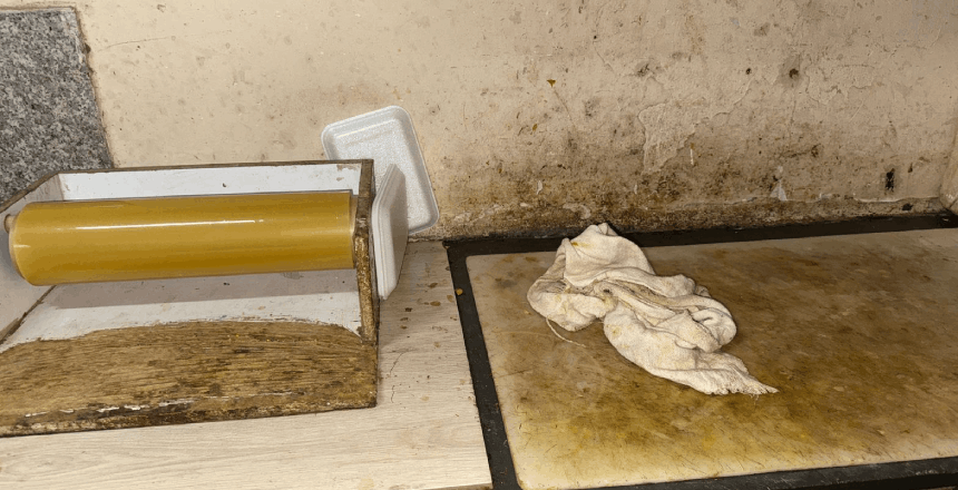 Vigilância Sanitária apreende 450 kg de alimentos impróprios em mercado no bairro São Mateus, em Juiz de Fora