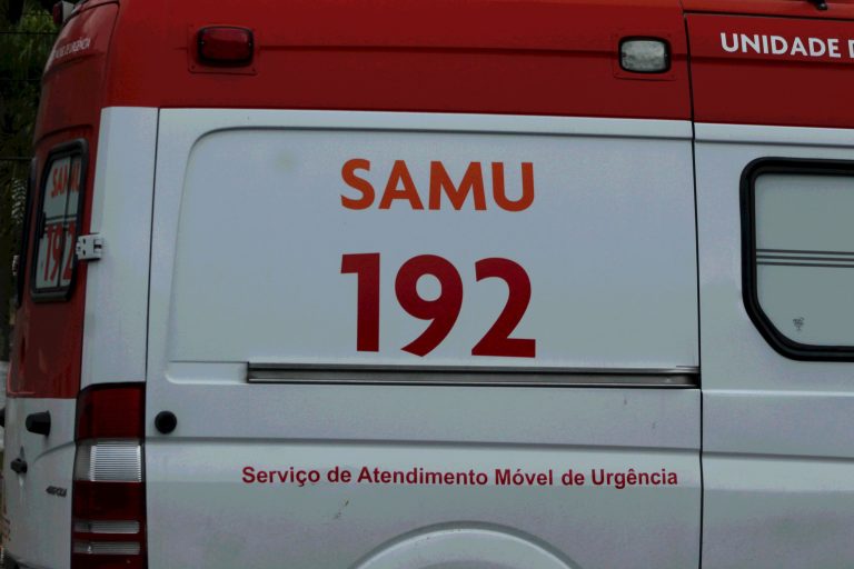 Ambulância SAMU - por João Gabriel (4)