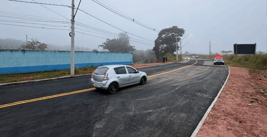 Após erosão, Acesso Norte tem trânsito retomado nesta segunda-feira em Juiz de Fora