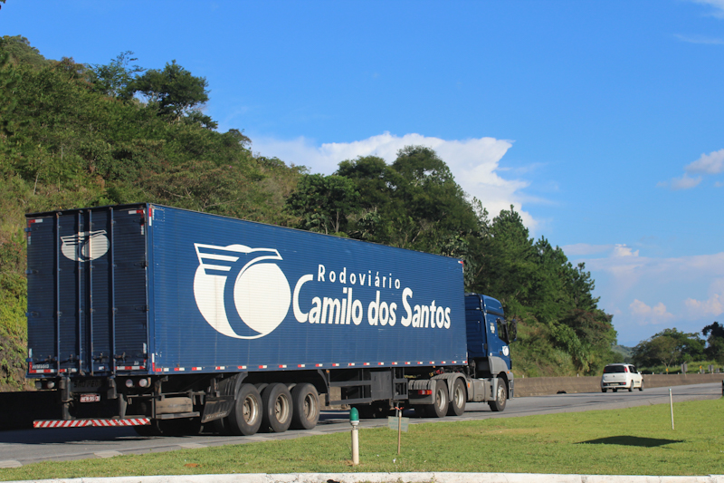 Rodoviário Camilo dos Santos abre vaga para ajudante em Juiz de Fora