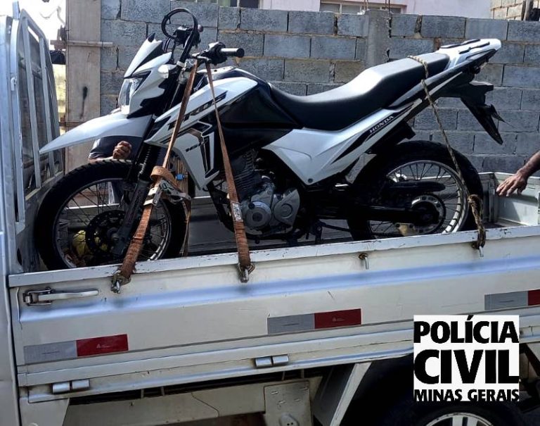 PCMG recupera moto furtada e prende homem de 24 anos na Zona da Mata