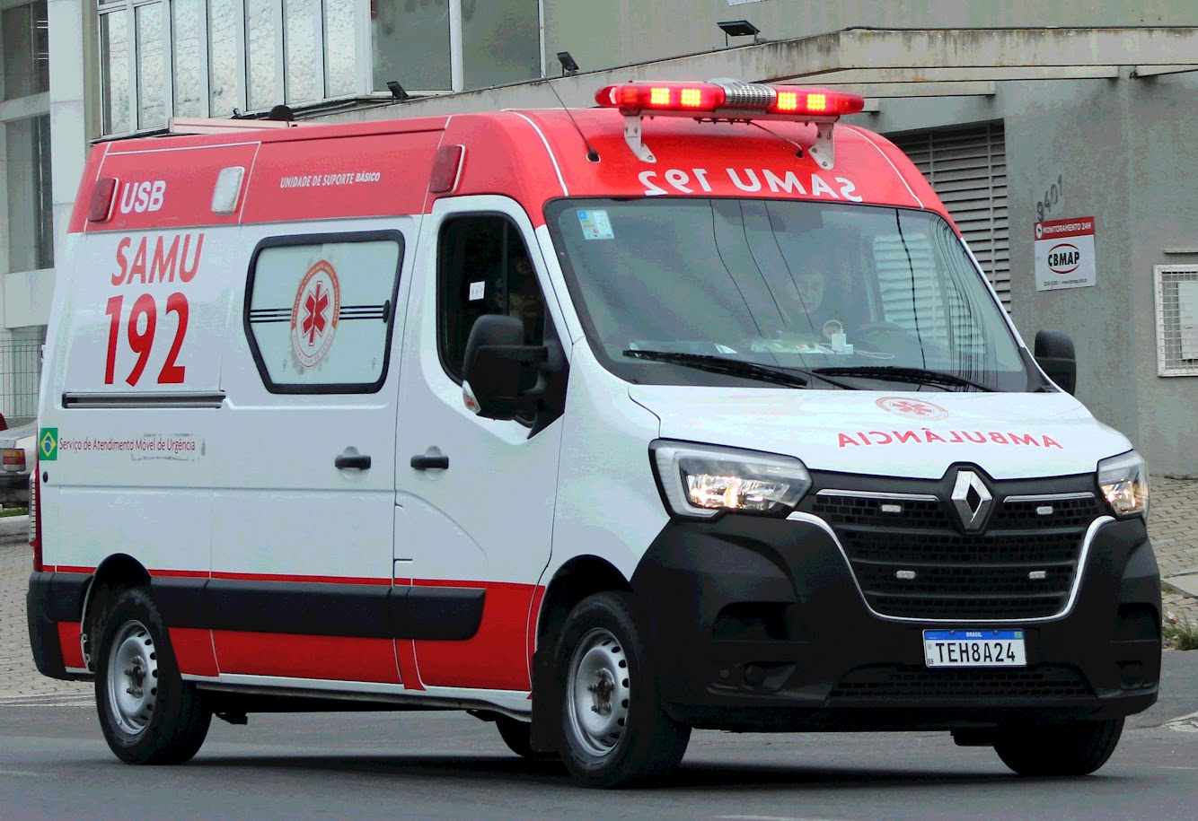 Ambulância do SAMU 1 - JF Informa
