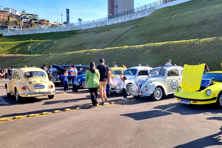 Evento de carros antigos 1 - por João Gabriel