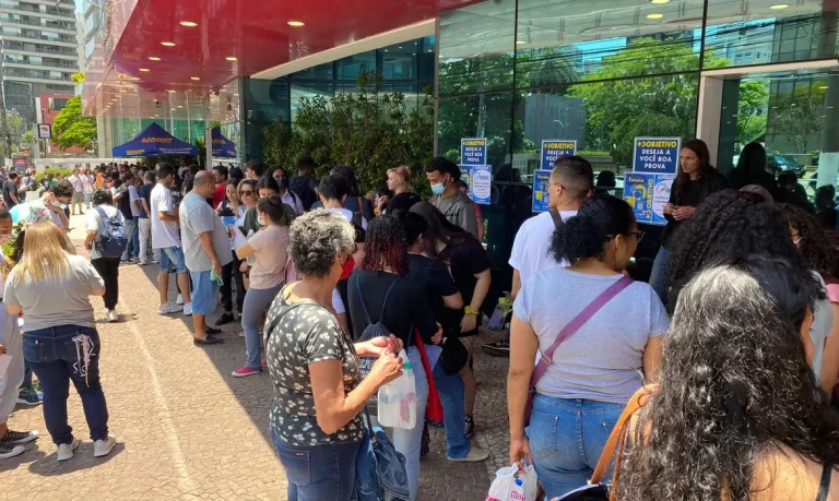 Prouni 2026 abre inscrições do 2º semestre com bolsas de até 100%