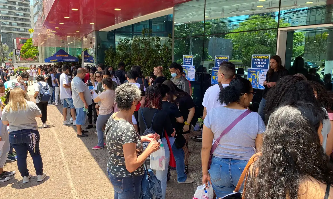 Prouni 2026 abre inscrições do 2º semestre com bolsas de até 100%