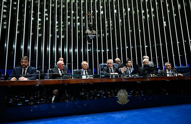 Em sessão especial, representantes da maçonaria destacam papel da instituição