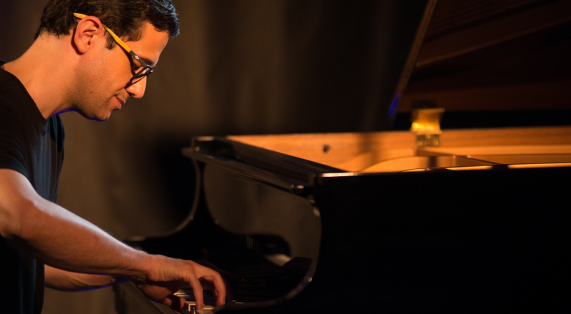 Quinta Musical apresenta concerto de Guilherme Veroneze com repertório autoral e releituras