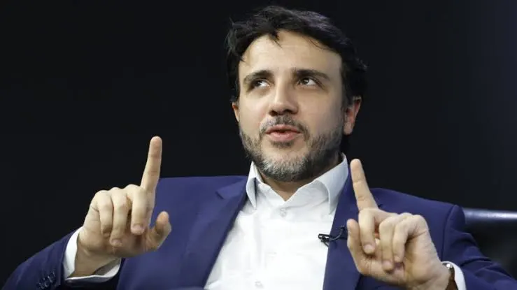 Renan Santos terá encontro com apoiadores em Juiz de Fora nesta quarta-feira