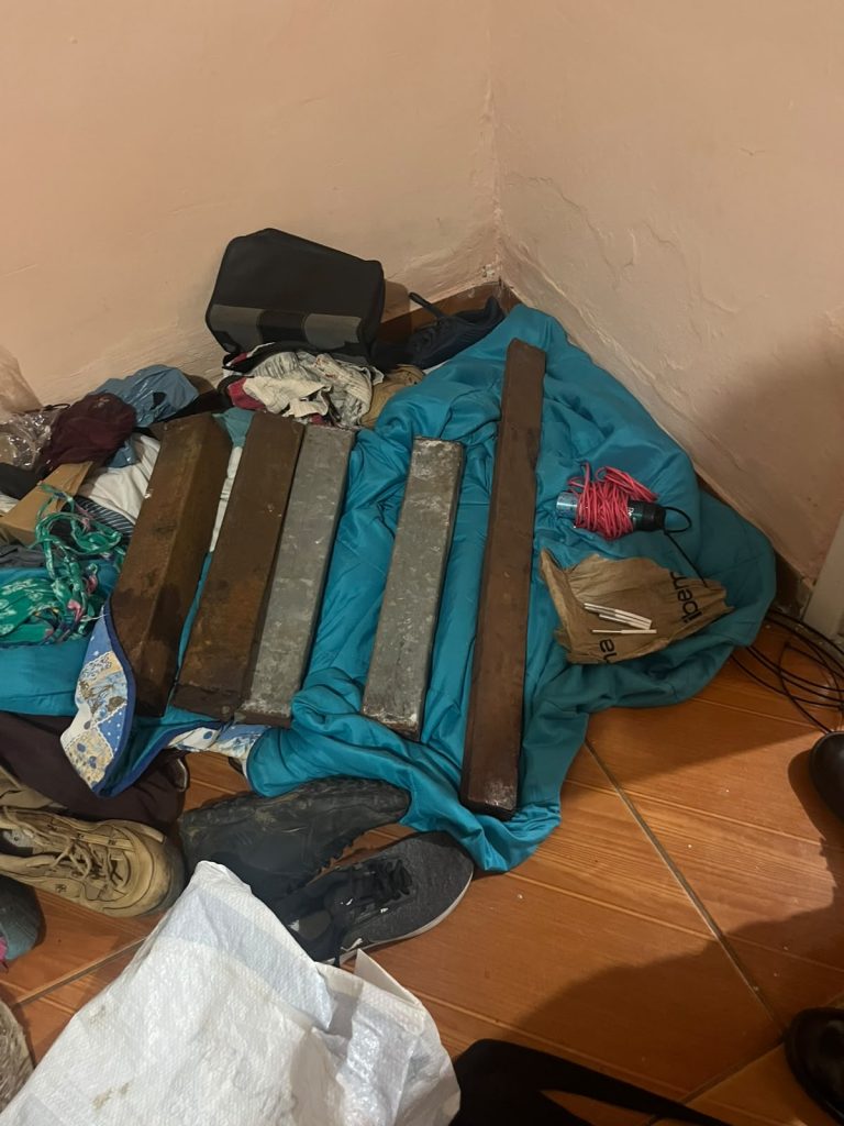 Tentativa de roubo em Juiz de Fora termina com cinco prisões e explosivos apreendidos 2
