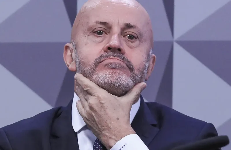 André Mendonça manda soltar filho do “Careca do INSS”