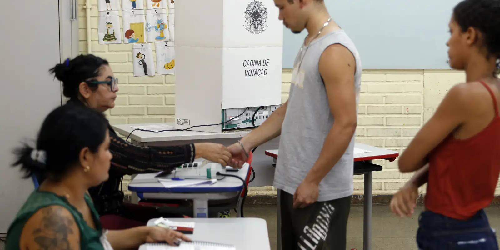 Caminhos da Reportagem: importância do voto para jovens e idosos — Imagem: Agencia Brasil
