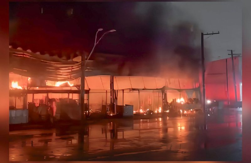 Incêndio atinge pavilhão de frutas no Ceagesp; não há vítimas