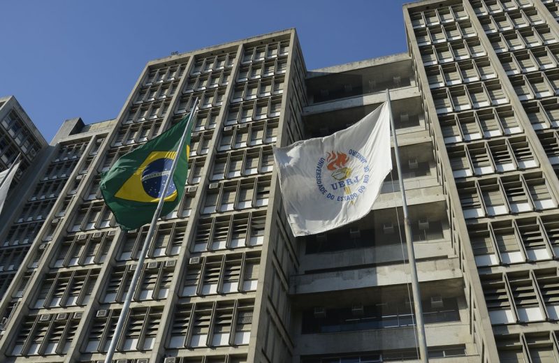 Justiça aumenta indenização a estudantes vítimas de racismo na Uerj