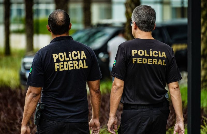 PF faz ação contra apologia ao nazismo no interior do Rio de Janeiro