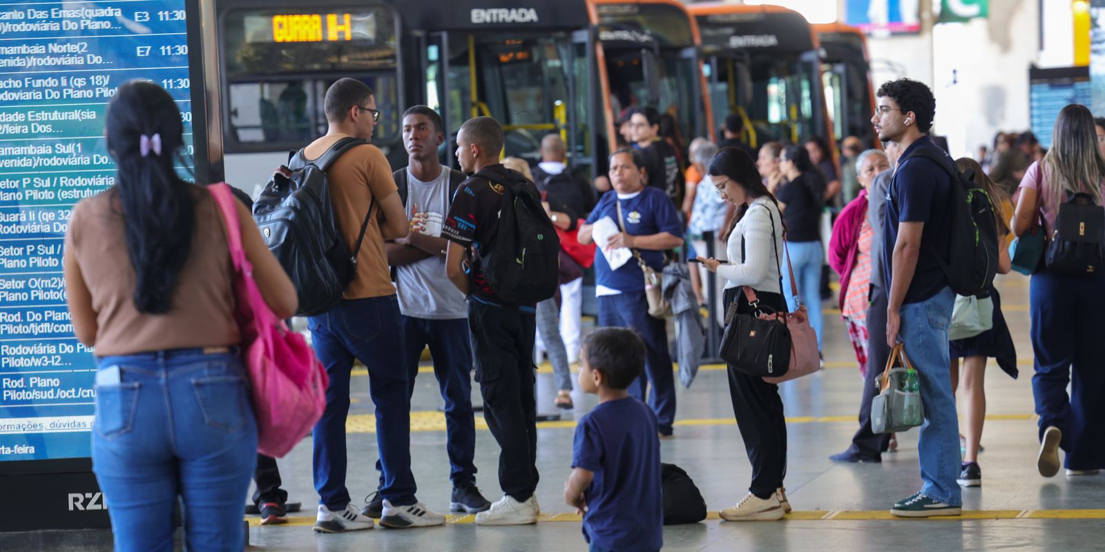 Setor de serviços fica estável em julho e sobe 2,4% em 12 meses — Imagem: Agencia Brasil