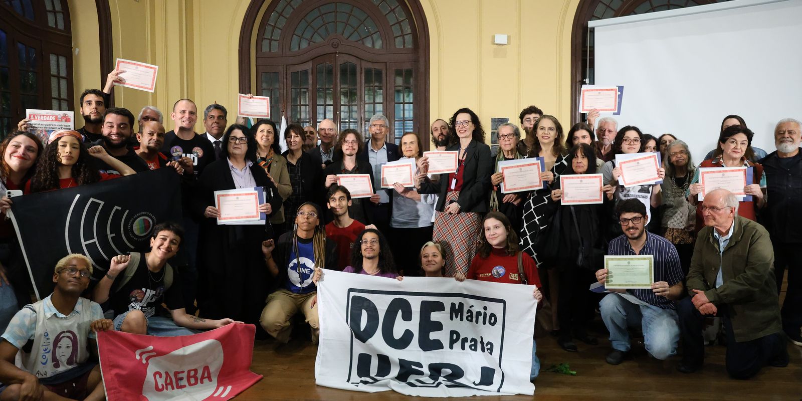 UFRJ homenageia vítimas da ditadura com diplomas póstumos — Imagem: Agencia Brasil
